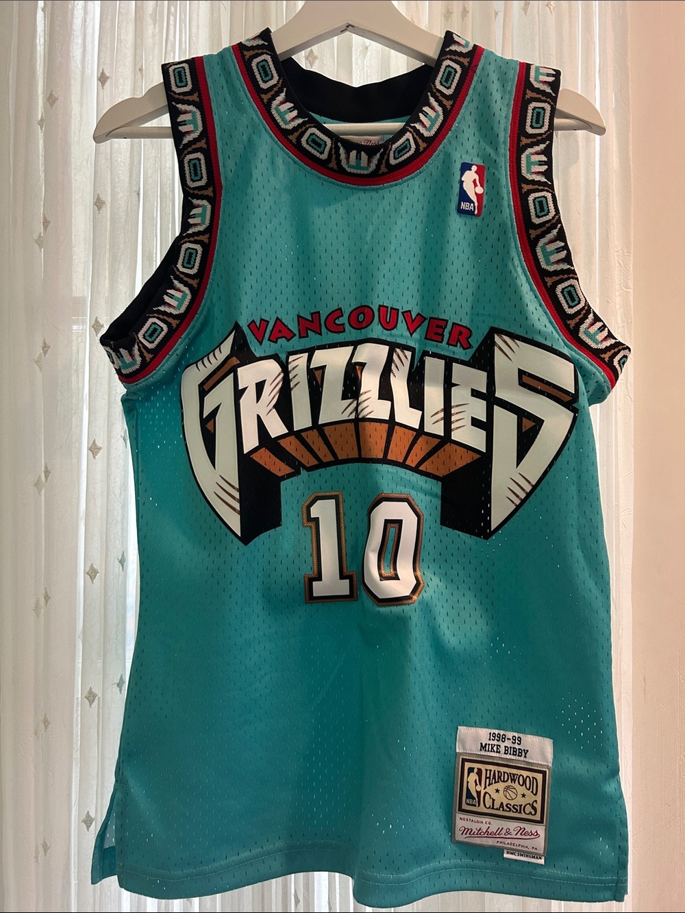Mitchell & Ness Mike Bibby Teal Vancouver Grizzlies #10 Retro Jersey